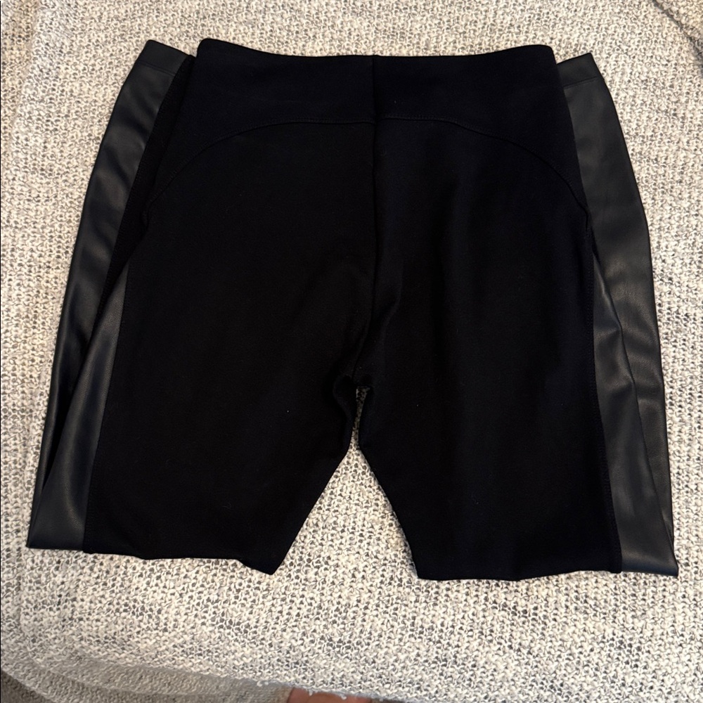 Lysse Faux Leather Leggings | Black High Rise Smoothing Ponte Pants – Size Small - Picture 4 of 4